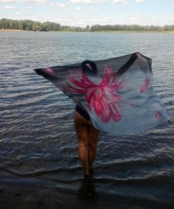 🥂💋
💖 Встреча со мной – это оазис уюта и раскрепощения, где каждая встреча пронизана нежностью и страстью. Мои золотые руки помогут тебе расслабиться и забыть о повседневных проблемах. 💆♂️💫
🔥Мои способности предельно разнообразны – от классического эскорта и незабываемых эротических массажей до ярких ролевых игр и БДСМ-сессий. Со мной ты откроешь новые грани удовольствия и узнаешь, что такое настоящий эмоциональный экстаз. 😈🔞
📸 На фото – я, вдохновленная Москвой. Люблю и умею существовать в гармонии с тонким и изысканным вкусом моих ценителей. Живу в Москве, где каждая встреча превратится в магическое приключение. 🗺️✨
💬 Позволь себе окунуться в мир безупречного блаженства и вознесения. Я заботливая и интеллигентная спутница, всегда готовая подарить тебе море нежности и страсти. Звони, и мы с тобой создадим самые сочные и яркие воспоминания, которые будут согревать душу долгое время! 💕🌟 Вика